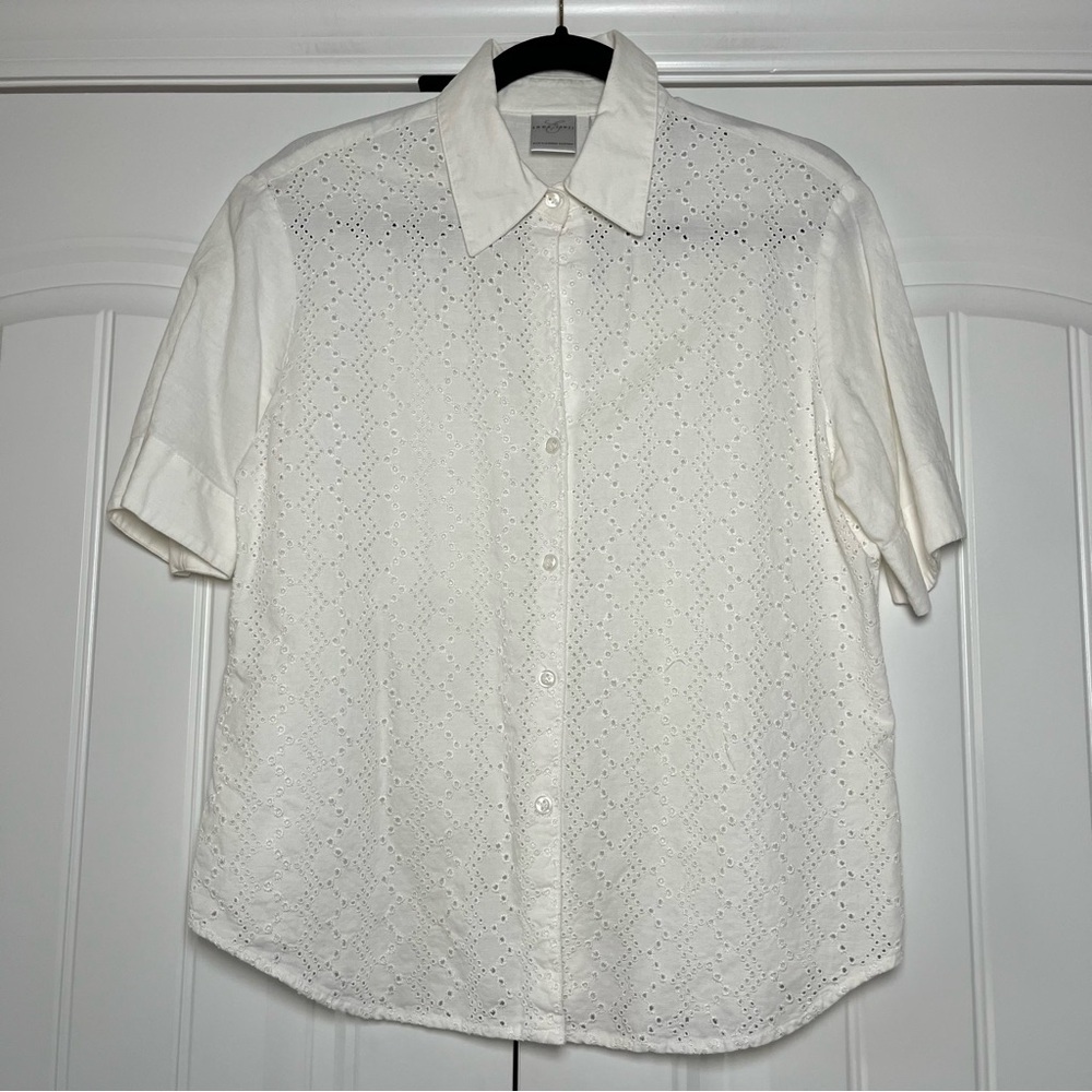 Vintage White Eyelet Short-Sleeve Button-Up Blouse